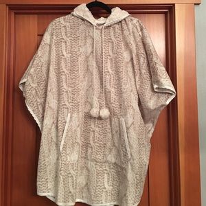 Furry Purry Kensie Poncho